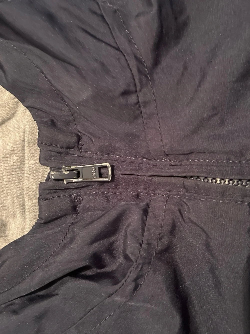 Old Navy Boys Navy Blue Lightweight Windbreaker Jacket